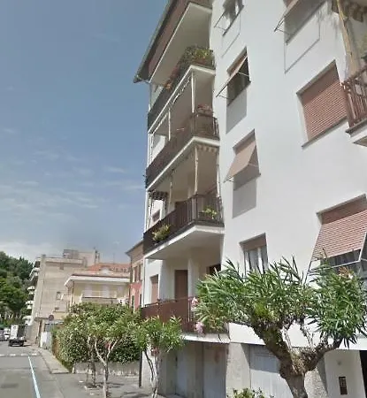 Lägenhet Via Della Chiusa 101